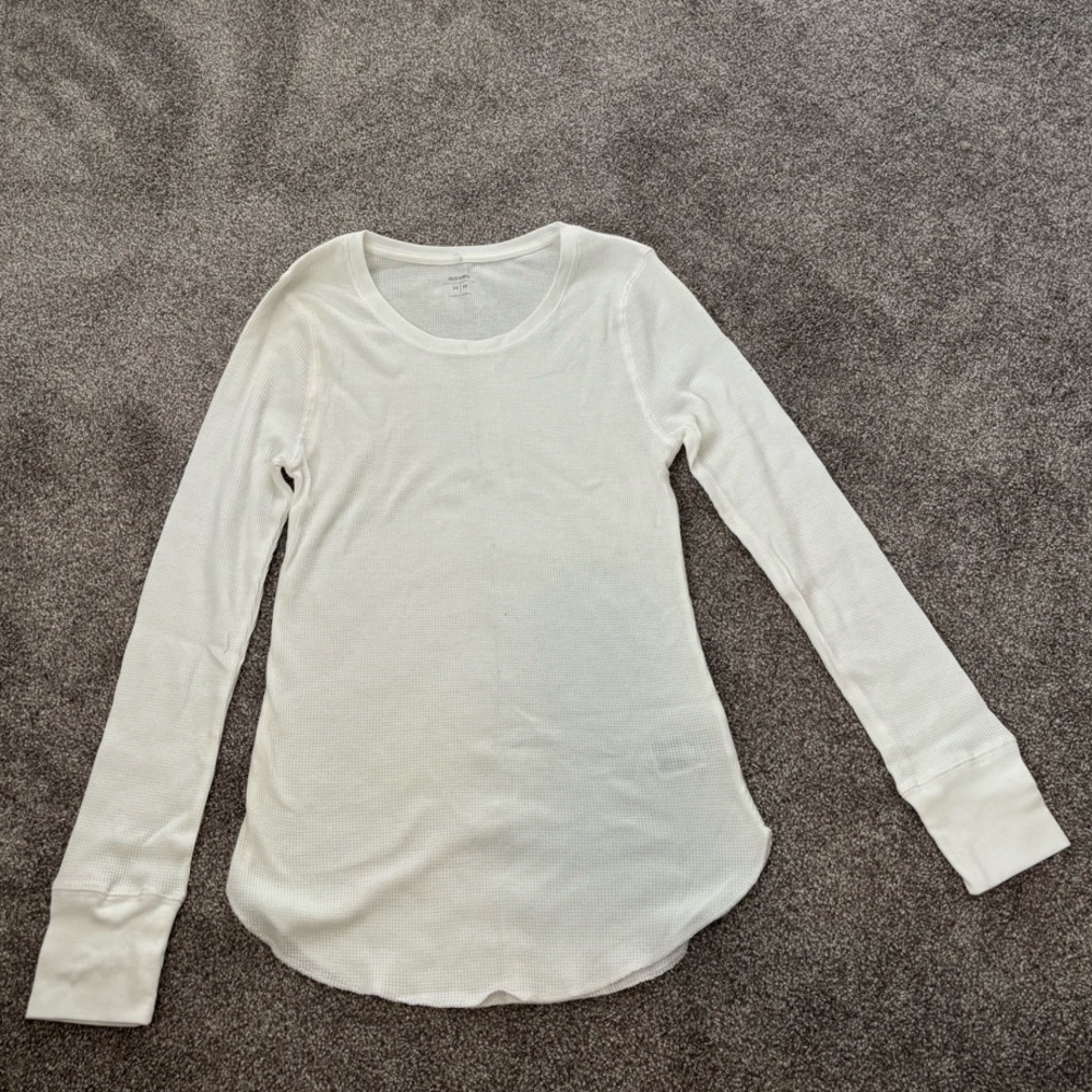 Old Navy White Fitted Long Sleeve asleep Shirt